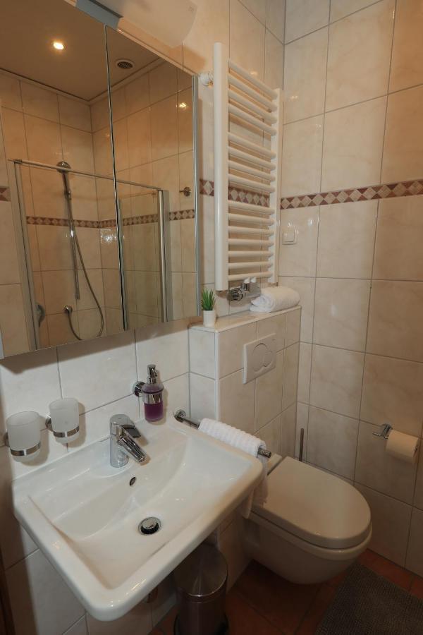 בוכום Modern Home Check-In & Chill Down Auf 65 Qm² מראה חיצוני תמונה