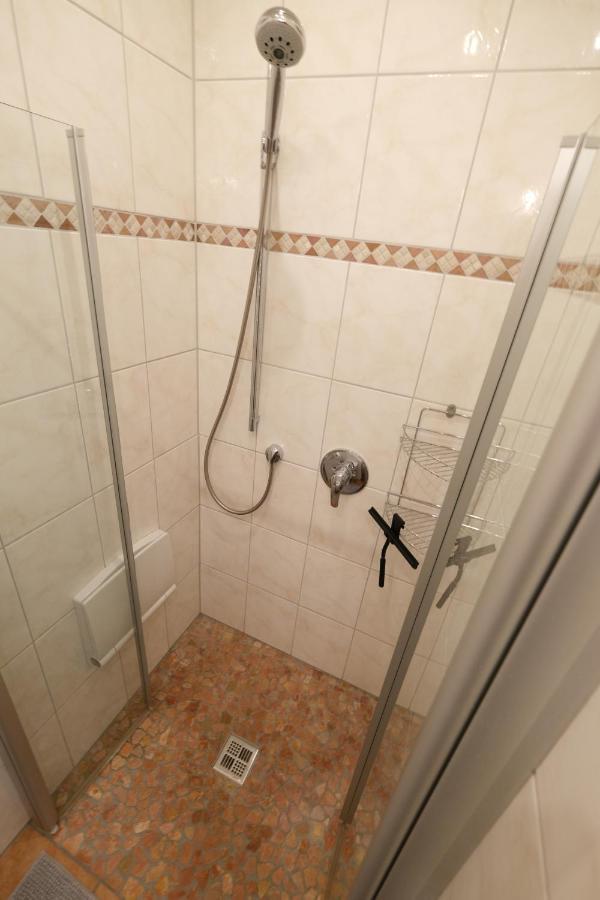 בוכום Modern Home Check-In & Chill Down Auf 65 Qm² מראה חיצוני תמונה